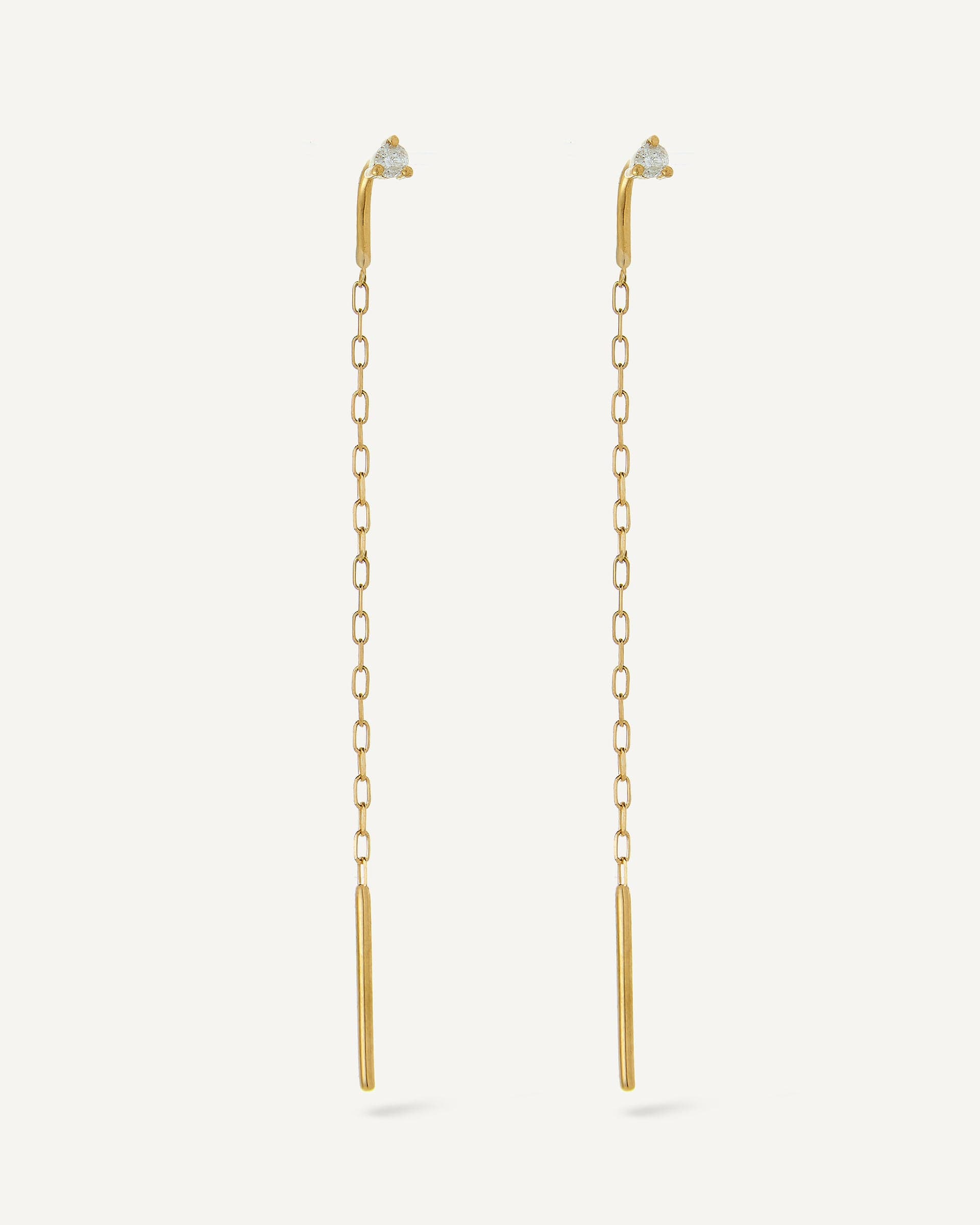 Brinco Fio Corrente em Ouro 18K e Diamante